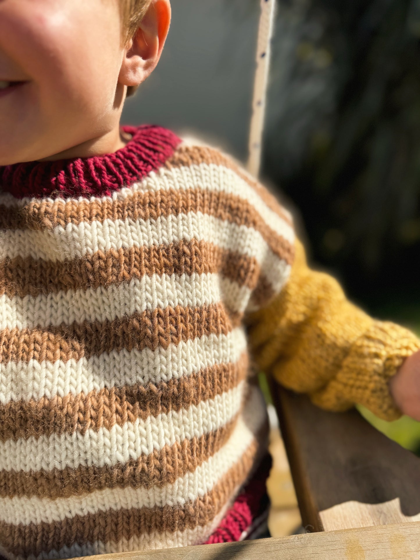 Sweater Stripe Coffee